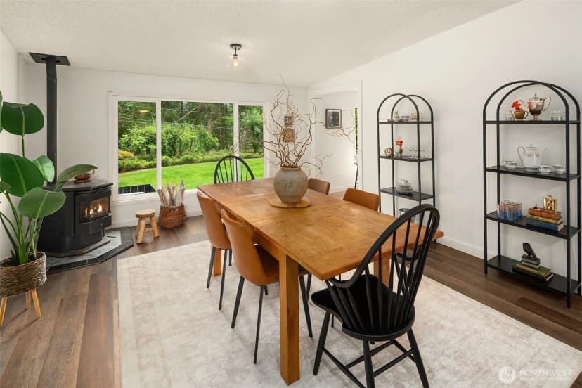 Property photo for 10206 Sw Quartermaster Drive, Vashon photo 9