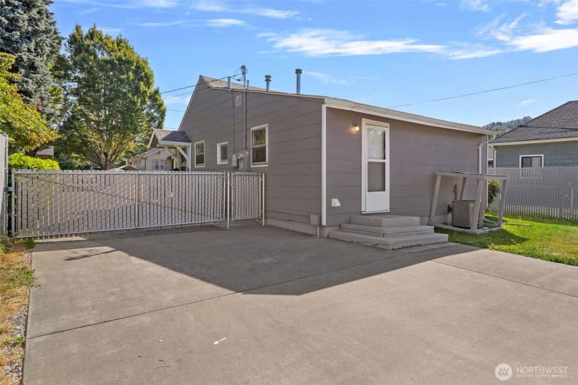 Property photo for 516 S Trenton Street, Seattle photo 17