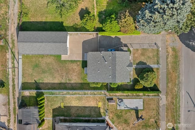 Property photo for 516 S Trenton Street, Seattle photo 3