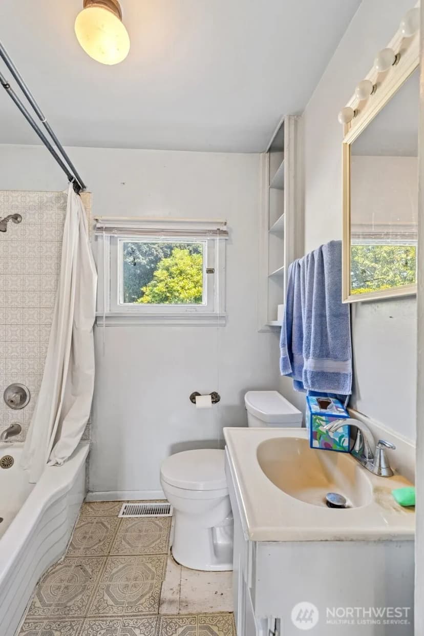 Property photo for 516 S Trenton Street, Seattle photo 9