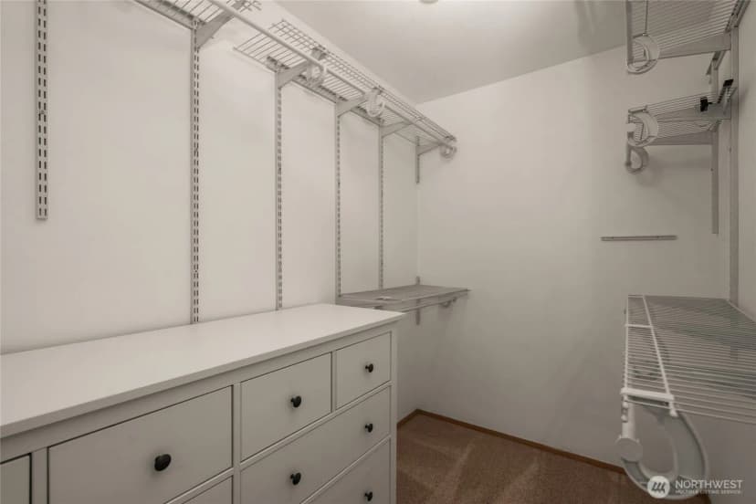 Property photo for 27408 Ne 30th Way, Redmond photo 22