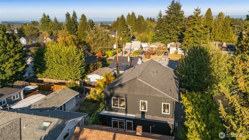 Property photo for 8148 13th Avenue Sw, Seattle photo 29
