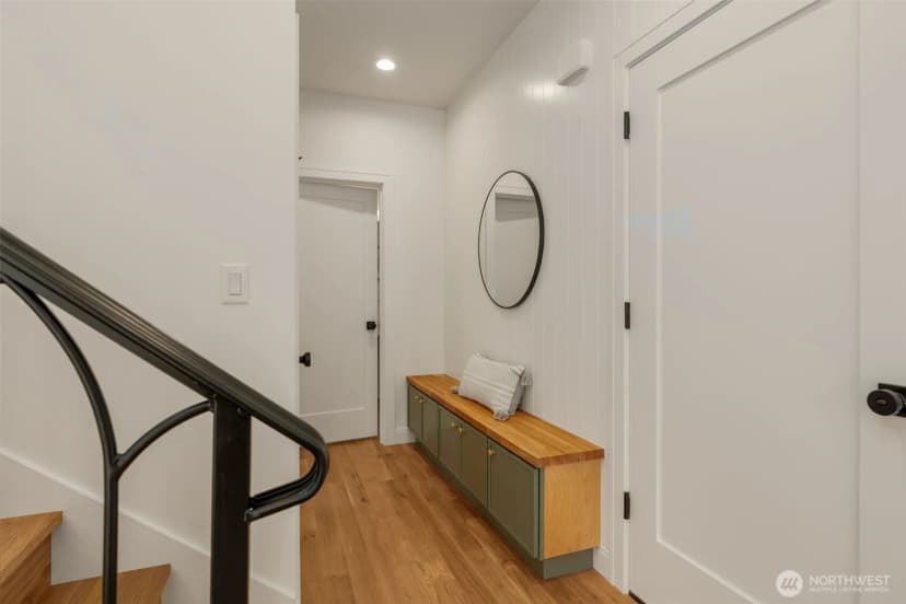 Property photo for 8148 13th Avenue Sw, Seattle photo 12