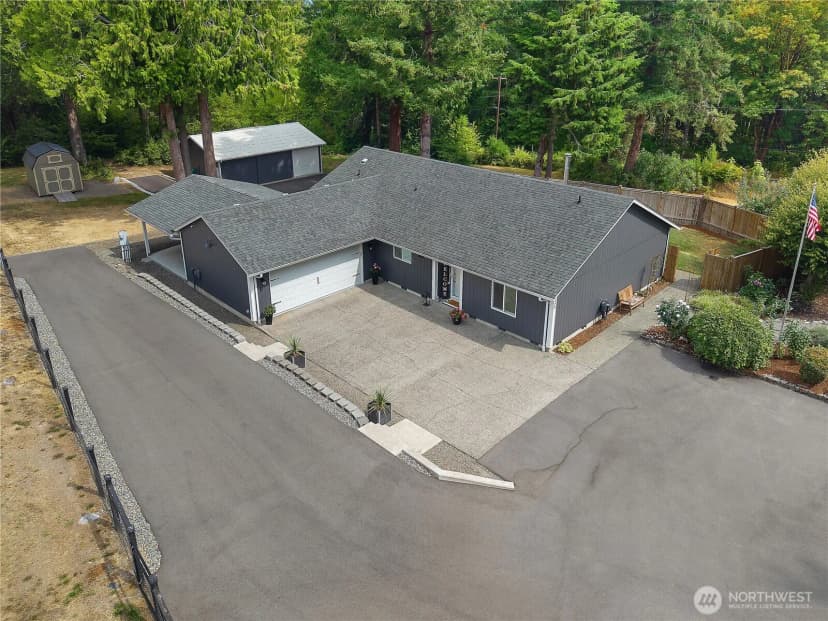 Property photo for 6424 75th Avenue Ne, Olympia photo 3