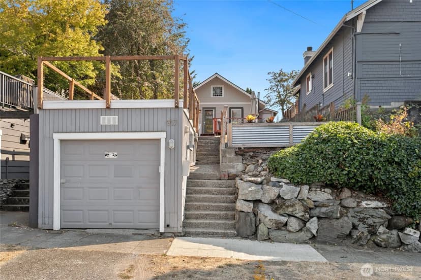 Property photo for 917 Ne 72nd Street, Seattle photo 21