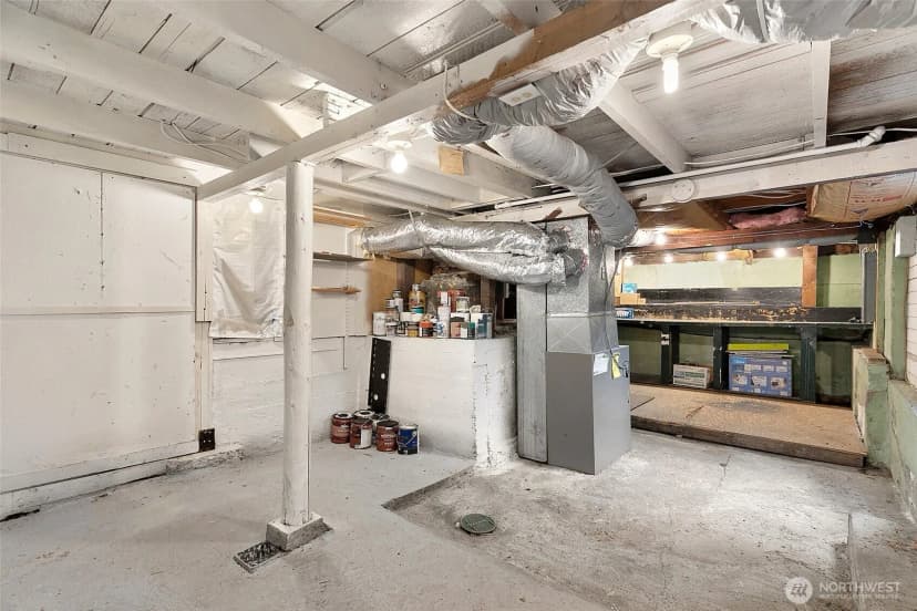 Property photo for 917 Ne 72nd Street, Seattle photo 19