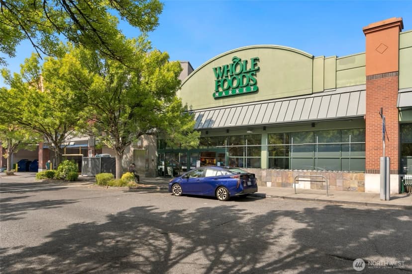 Property photo for 917 Ne 72nd Street, Seattle photo 26