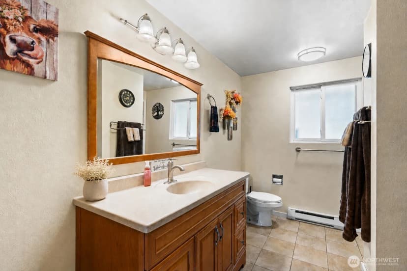 Property photo for 1808 Wellington Drive, Oak Harbor photo 12