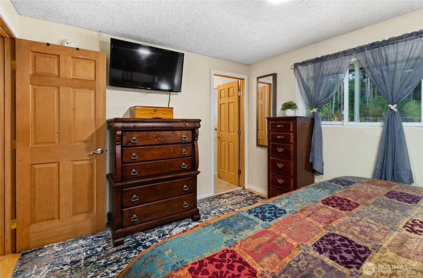 Property photo for 1808 Wellington Drive, Oak Harbor photo 11