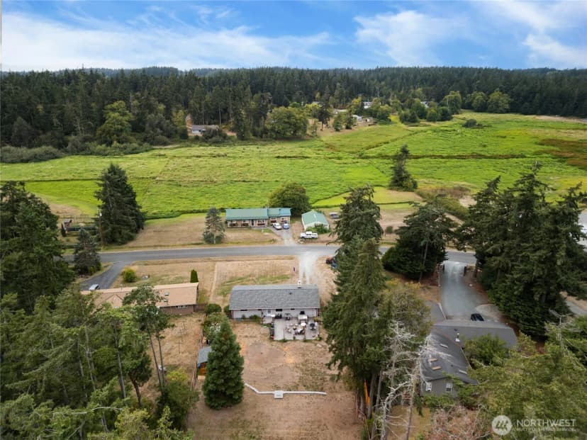 Property photo for 1808 Wellington Drive, Oak Harbor photo 19