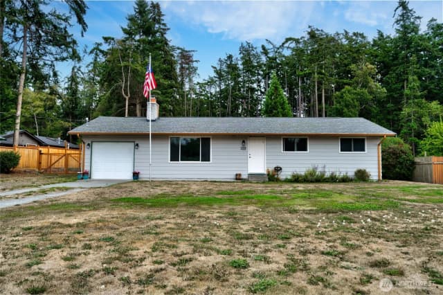 Property photo for 1808 Wellington Drive, Oak Harbor