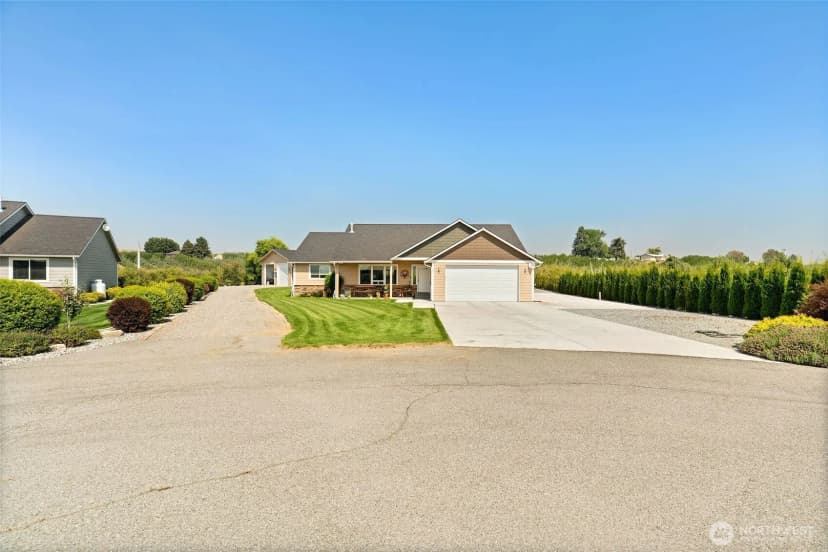 Property photo for 25 Columbia View Drive, Brewster