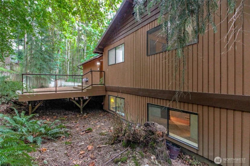 Property photo for 4917 145th Avenue Se, Bellevue photo 30