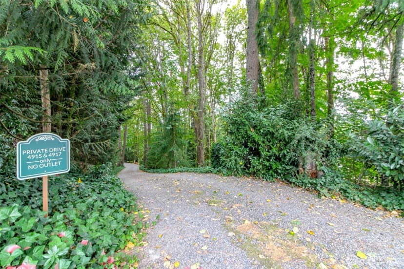 Property photo for 4917 145th Avenue Se, Bellevue photo 27