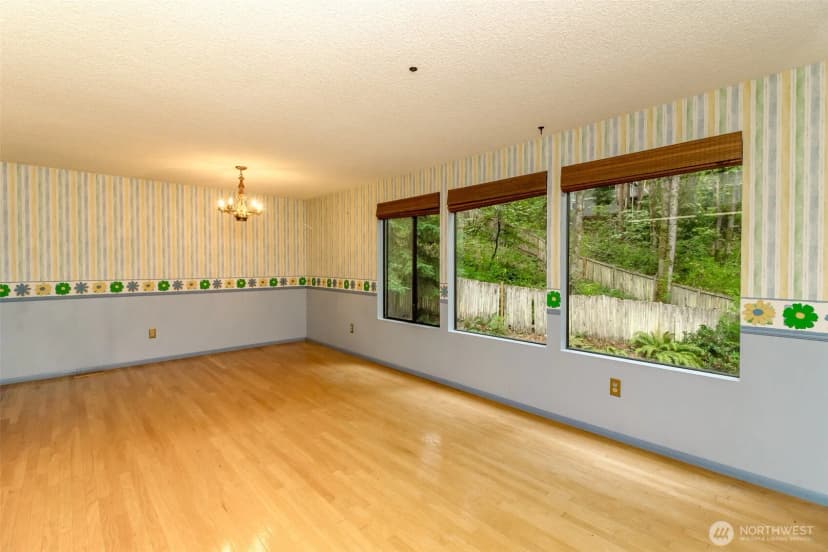 Property photo for 4917 145th Avenue Se, Bellevue photo 12
