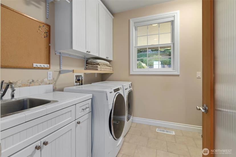 Property photo for 3696 Lavender Lane Ne, Bainbridge Island photo 33