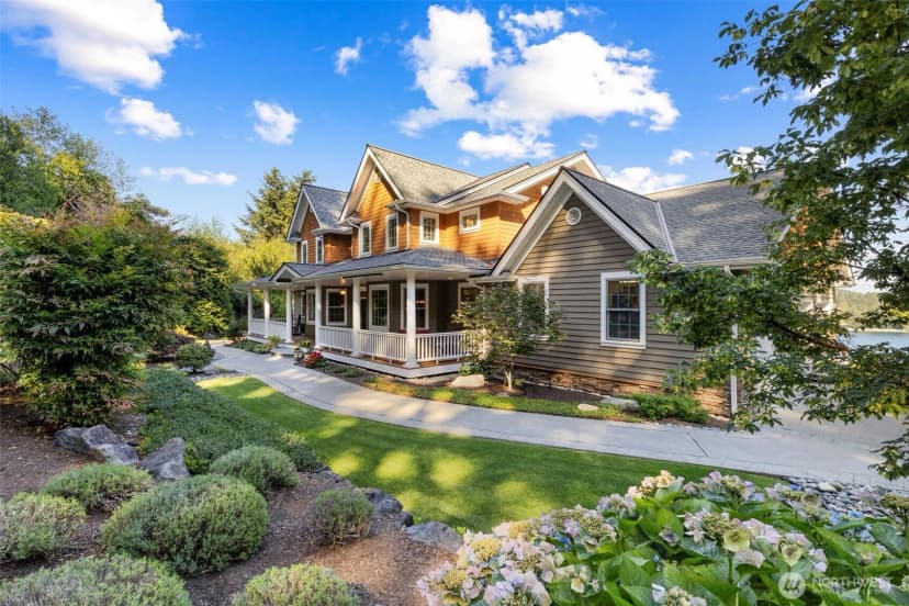 Property photo for 3696 Lavender Lane Ne, Bainbridge Island photo 5