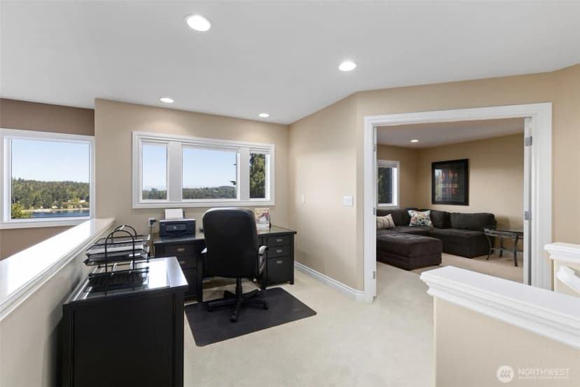 Property photo for 3696 Lavender Lane Ne, Bainbridge Island photo 25