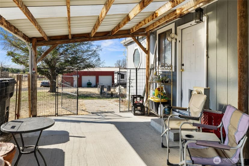 Property photo for 10 Birdsdale Road, Selah photo 5