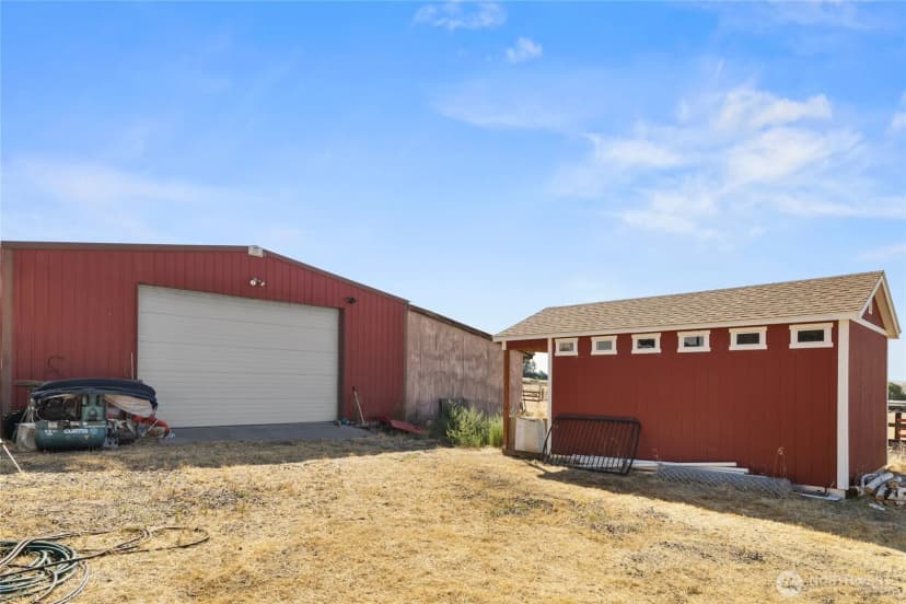 Property photo for 10 Birdsdale Road, Selah photo 19