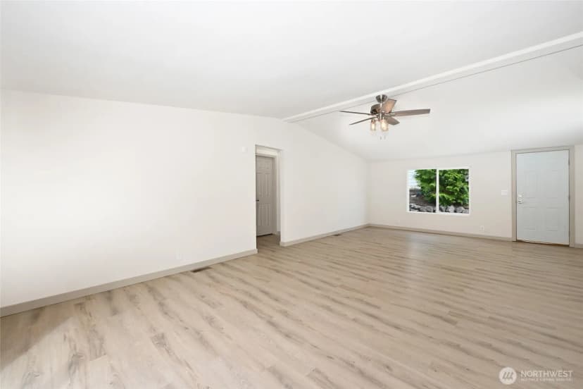Property photo for 2418 S 371st Street #47, Federal Way photo 11