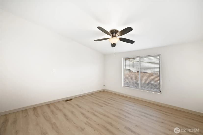 Property photo for 2418 S 371st Street #47, Federal Way photo 24
