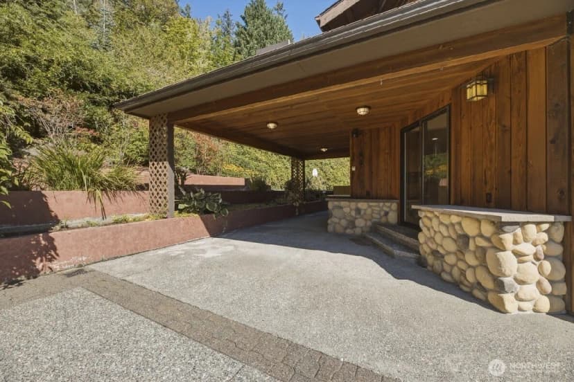 Property photo for 312 Antonie Avenue N, Eatonville photo 29