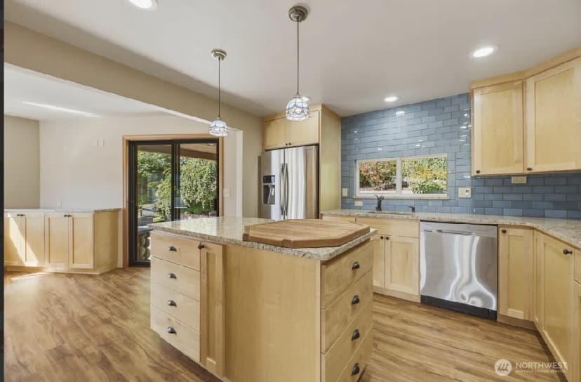 Property photo for 312 Antonie Avenue N, Eatonville photo 14