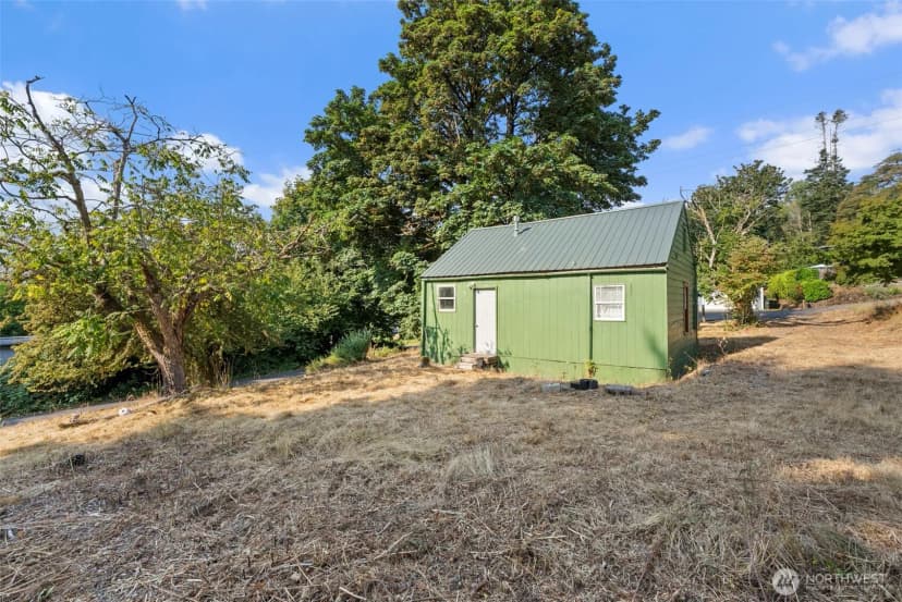 Property photo for 722 S 4th Avenue Sw, Olympia photo 21