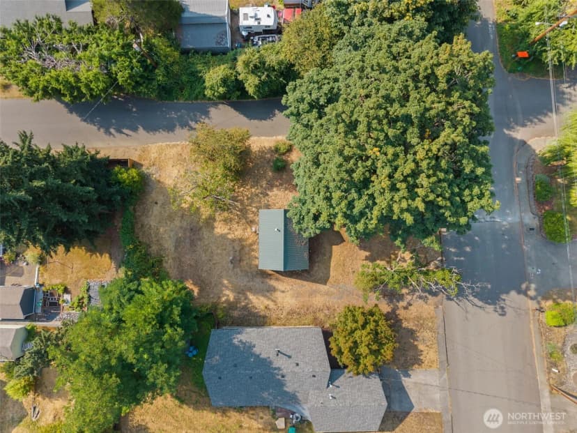 Property photo for 722 S 4th Avenue Sw, Olympia photo 5