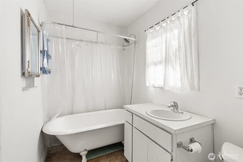 Property photo for 722 S 4th Avenue Sw, Olympia photo 17