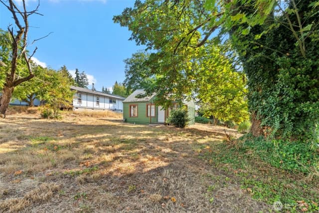 Property photo for 722 S 4th Avenue Sw, Olympia photo 3
