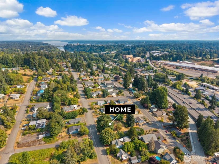 Property photo for 722 S 4th Avenue Sw, Olympia photo 23