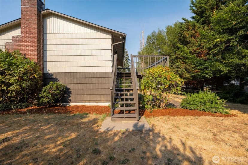 Property photo for 16317 127th Place Se, Renton photo 35