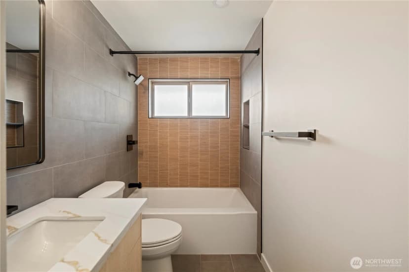 Property photo for 16317 127th Place Se, Renton photo 18