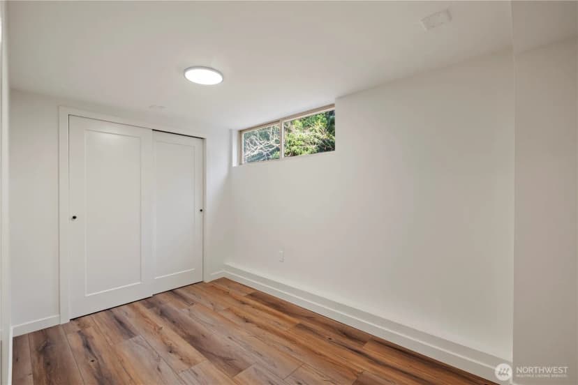 Property photo for 16317 127th Place Se, Renton photo 30