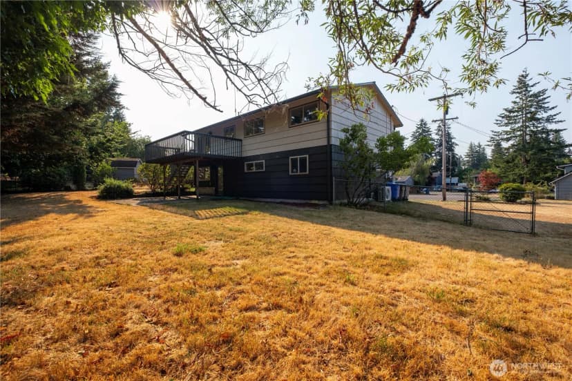 Property photo for 16317 127th Place Se, Renton photo 38
