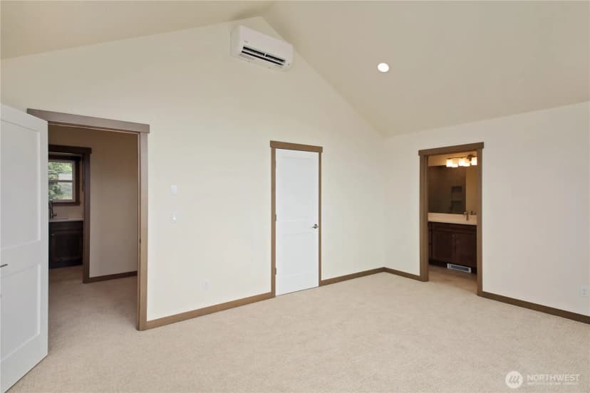 Property photo for 2439 Cambridge Court, Langley photo 29