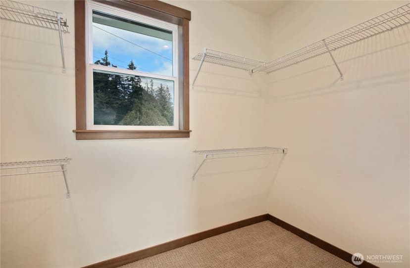 Property photo for 2439 Cambridge Court, Langley photo 22