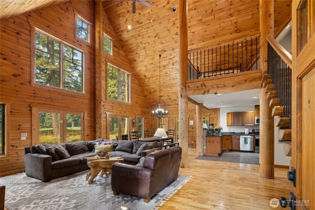 Property photo for 1611 Larkspur Loop, Cle Elum photo 4