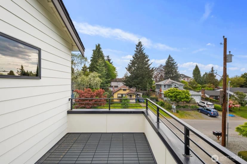 Property photo for 9024 Corliss Avenue N, Seattle photo 18