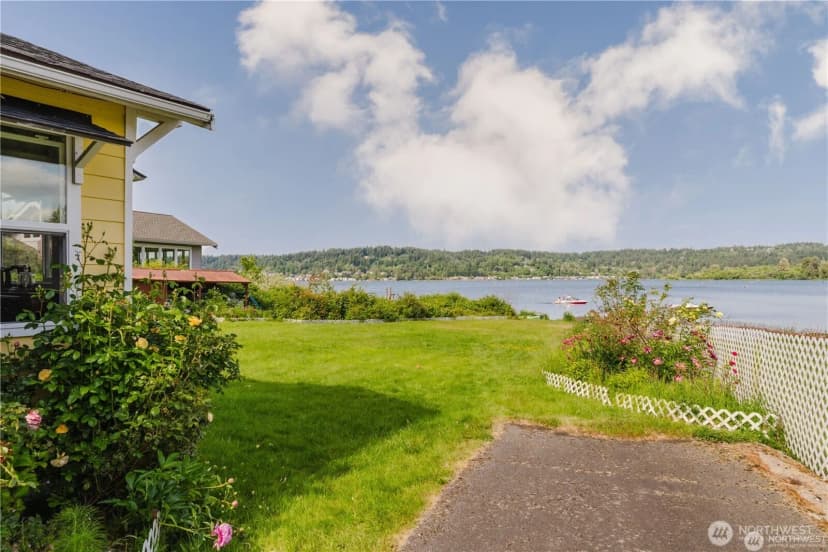 Property photo for 5104 Nw Sammamish Road, Issaquah photo 10