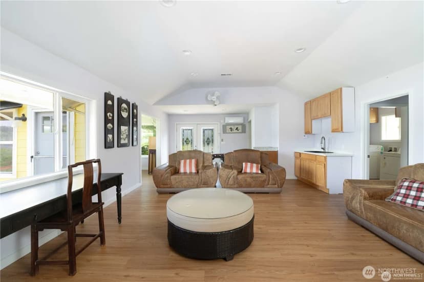 Property photo for 5104 Nw Sammamish Road, Issaquah photo 13