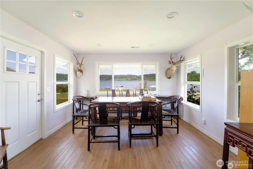 Property photo for 5104 Nw Sammamish Road, Issaquah photo 12
