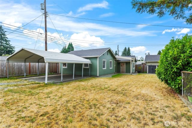 Property photo for 5910 E J Street, Tacoma