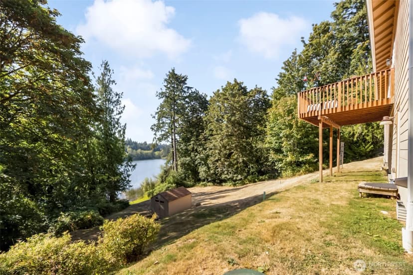Property photo for 8479 E Caraway Road, Port Orchard photo 19