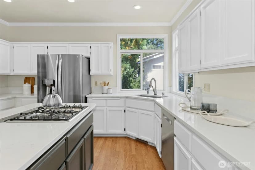 Property photo for 10118 184th Avenue Ne, Redmond photo 11