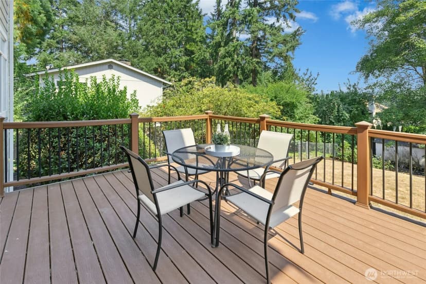 Property photo for 10118 184th Avenue Ne, Redmond photo 15