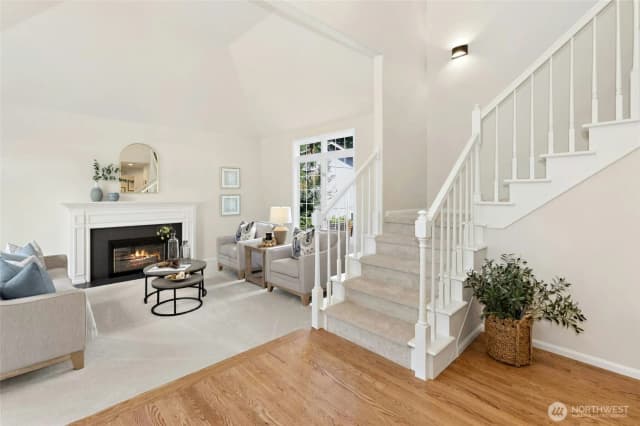 Property photo for 10118 184th Avenue Ne, Redmond photo 5