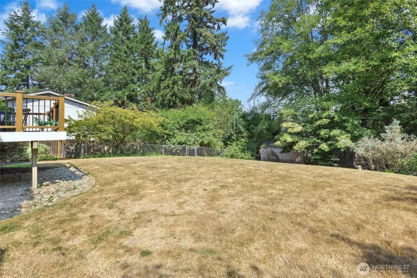Property photo for 10118 184th Avenue Ne, Redmond photo 34
